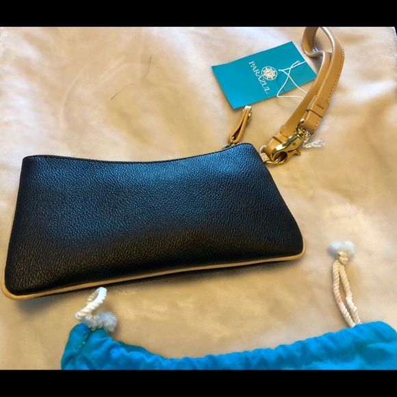 Brand new wristlet - Picture 3 of 3
